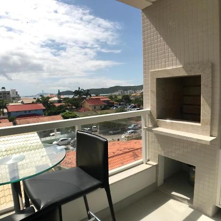 Luxuoso Apartamento Com Vista Exclusiva Para O Mar Governador Celso Ramos Exterior foto